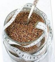 l'essenza della dieta del grano saraceno per dimagrire